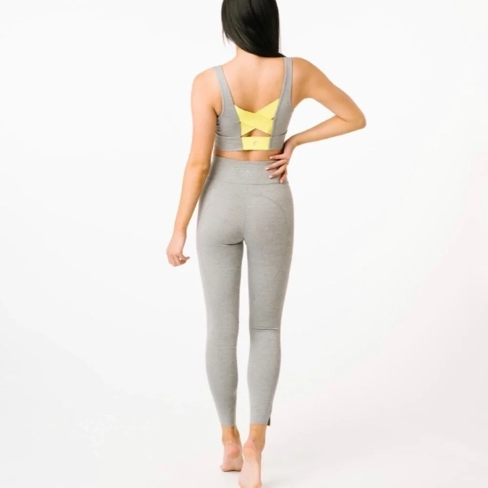 NWT Zyia Gray Neon Tape Light n Luxe Hi-Rise ~ Size 4
